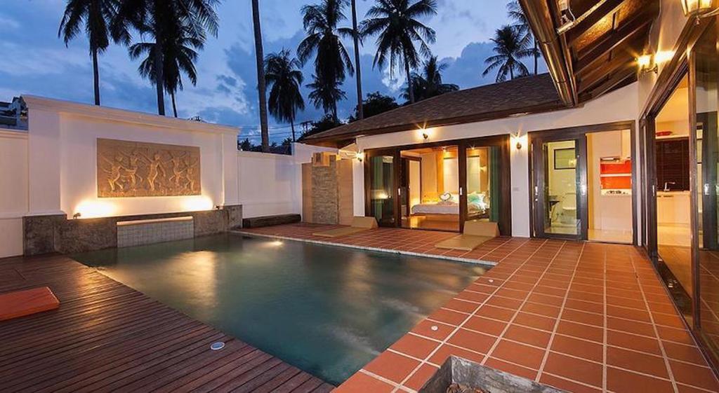 Jean Pool Villa Choeng Mon Rum bild